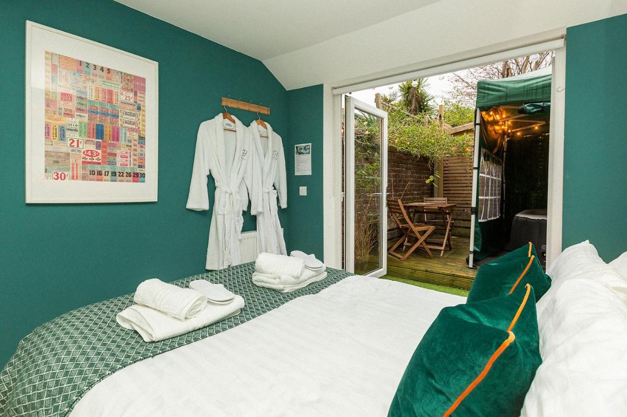 Stylish & Cosy Margate Escape With Hot Tub And Log Burner Dogs Welcome Luaran gambar