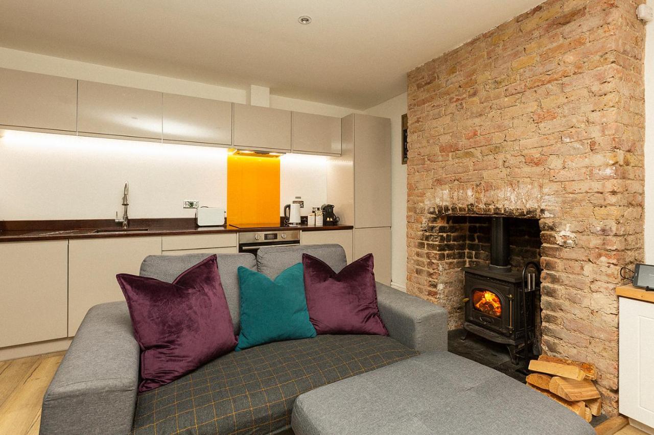 Stylish & Cosy Margate Escape With Hot Tub And Log Burner Dogs Welcome Luaran gambar