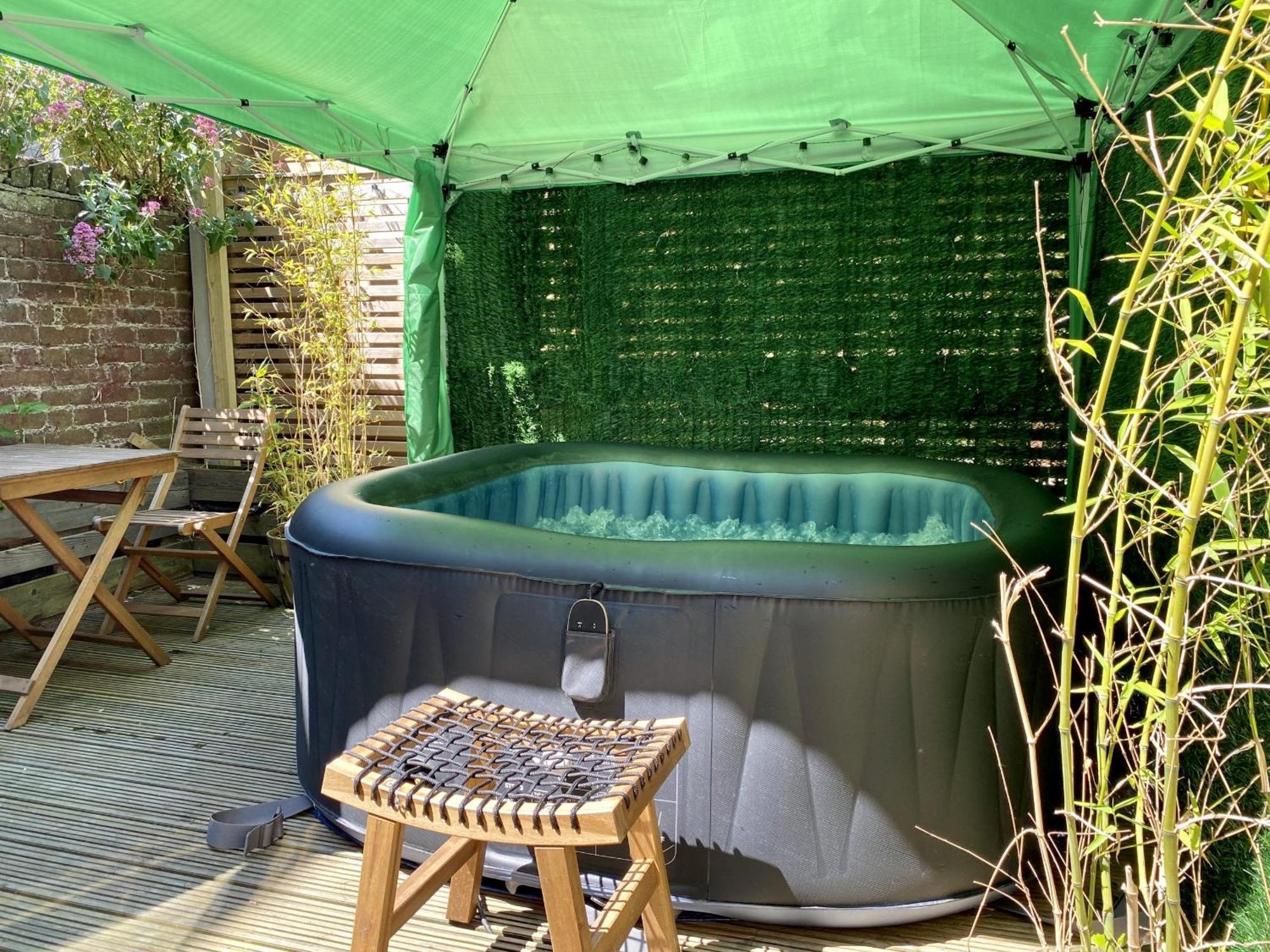 Stylish & Cosy Margate Escape With Hot Tub And Log Burner Dogs Welcome Luaran gambar